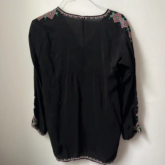 Johnny Was Black Embroidered Tunic M Medium - Picture 3 of 4